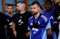 Тренировката на Левски през погледа на Ради Кирилов (ВИДЕО)