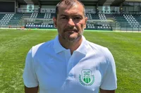 Официално: Хебър представи Стоян Колев