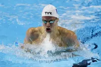 Няма кой да го спре: Маршан счупи световния рекорд на 200 съчетано!