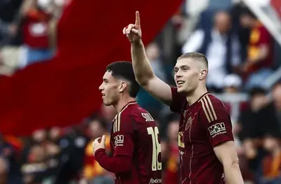 Евертън с оферта за нападателя на Рома