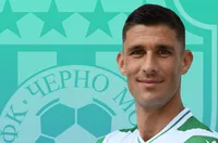 Играч на Черно море прояви героизъм в дербито