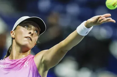 Швьонтек се класира на осминафинал на US Open