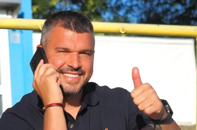 Валери Божинов става учител по физическо възпитание? (ВИДЕО)