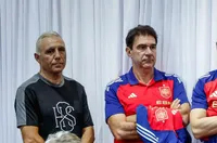 Стоичков: Единствената разлика е, че испанските футболисти играят в малко по-големи отбори
