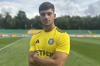 Добруджа подписа с испански защитник