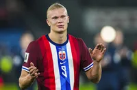 Ерлинд Холанд се е извинил на вратаря на Молдова след петте гола, които вкара във вратата му