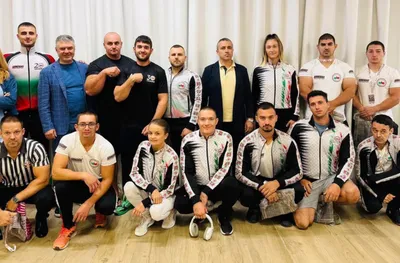 България на трето място на Отборното по канадска борба