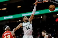 Адетокунбо се връща да играе в Европа