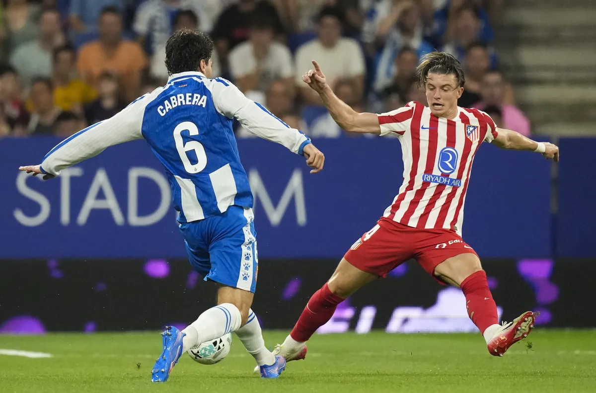 Ман Юнайтед връща Конър Галахър във Висшата лига