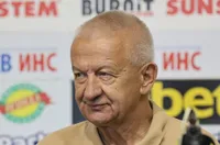 Крушарски избухна с култови коментари след победата на Локо Пд над Левски