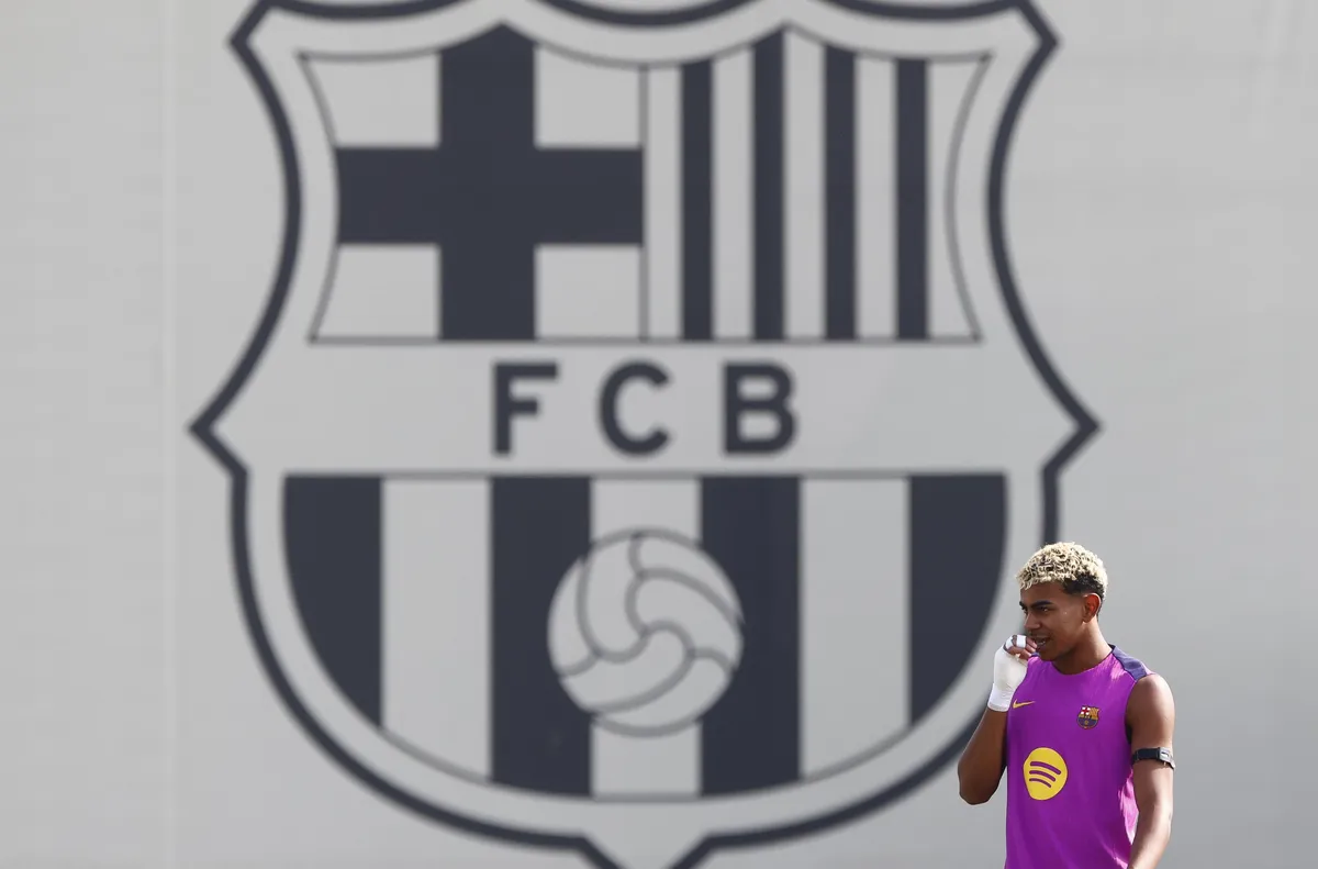 Флик: Ямал ще се върне за Реал Сосиедад