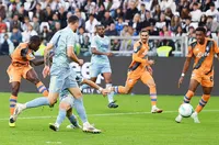 Ювентус и Аталанта оставиха Наполи на върха с 1:1