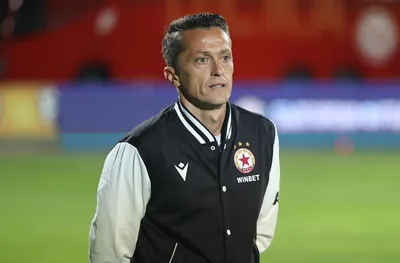Янев към играчите: Трябва да работим като луди