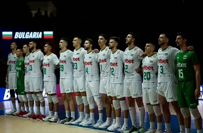 БЪЛГАРИЯ ЦЯЛА СЕГА ВАЗИ ГЛЕДА! ИСКАМЕ ПОБЕДА!