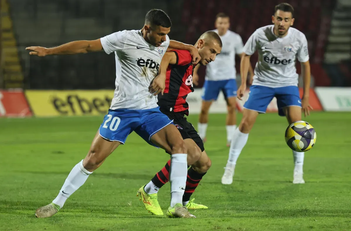 НА ЖИВО: Спартак Вн - Славия 0:0