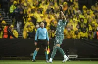 Нападател на Тотнъм претърпя операция 