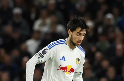 Илия Груев срещу Ливърпул и с шанс да подобри рекорд на Бербатов