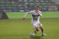 Божидар Краев започна годината с поражение