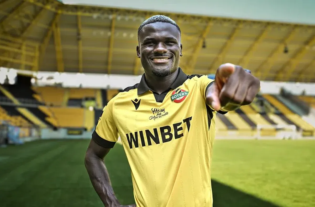 Енрике Жоку преминава в Маниса Ботев Пловдив  ще продаде халфа Енрике