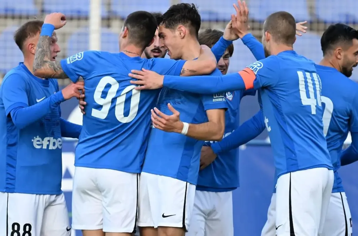 До този момент варненци се разделиха с двама Спартак Варна