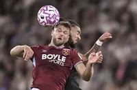 Милан привлече нападател от Уест Хам