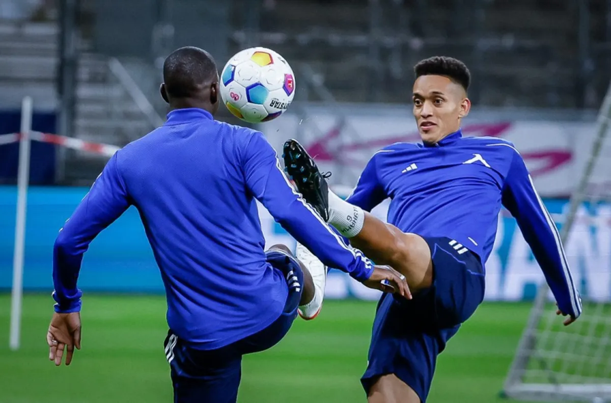 Капитанът на Левски Цунами ще продължи кариерата си в турския