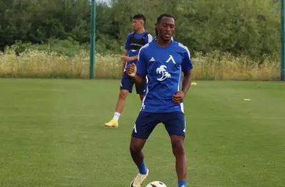 Левски няма да рискува с португалски защитник