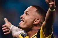 "Червените" чакат бразилец в понеделник