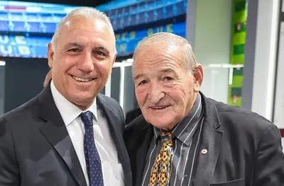 Христо Стоичков: "Почивай в мир, Старши"