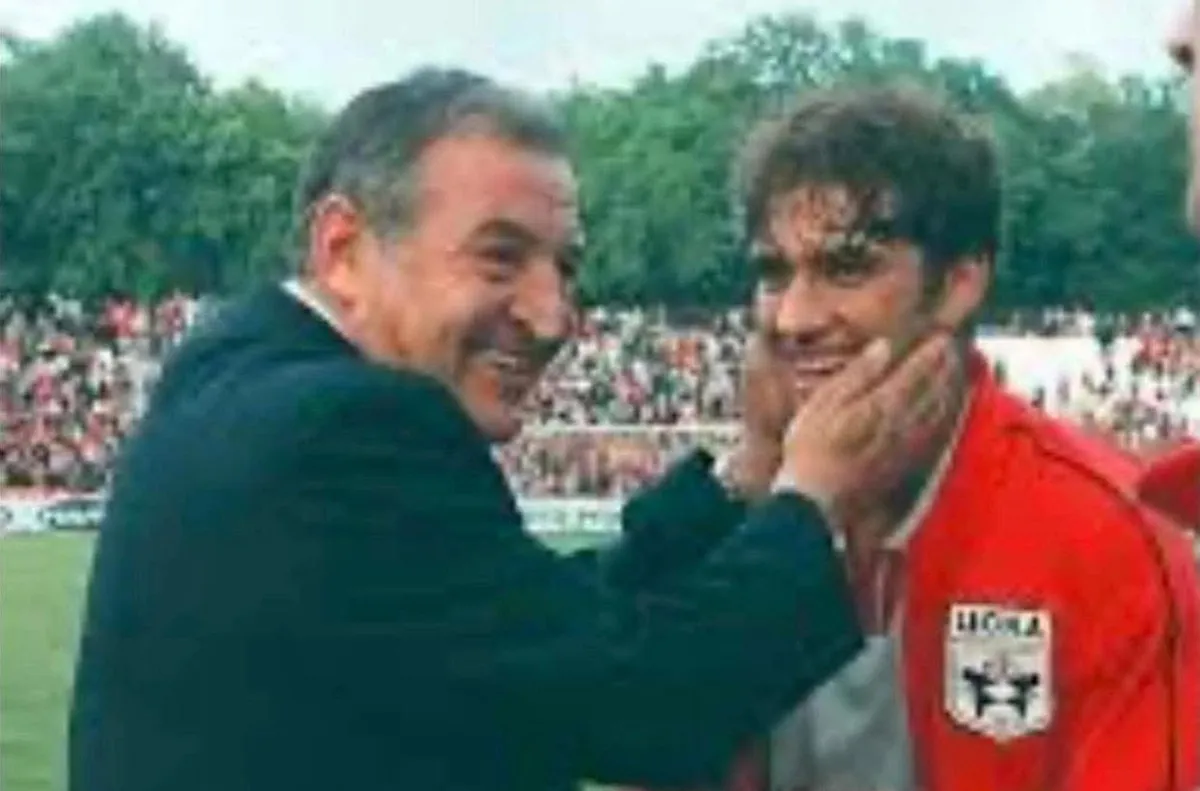 Рекордьорът по мачове за България с послание за Пената Рекордьорът