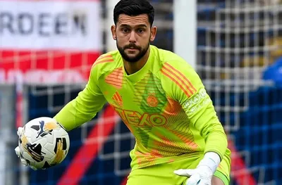 Димитър Митов и Абърдийн влязоха в новата година със загуба