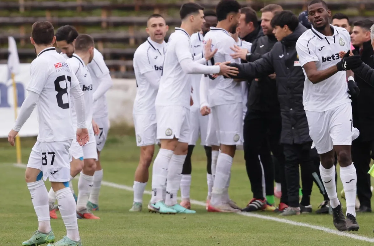 Отиде си една от най значимите фигури в българския футбол