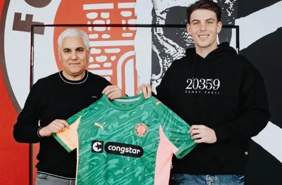 Български вратар подписа със Санкт Паули