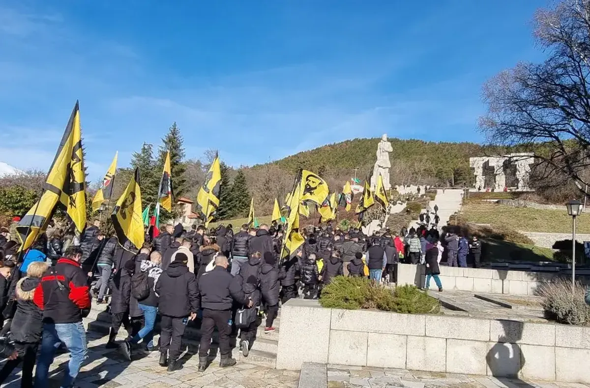 На 6 януари ПФК Ботев Пловдив ще се включи в