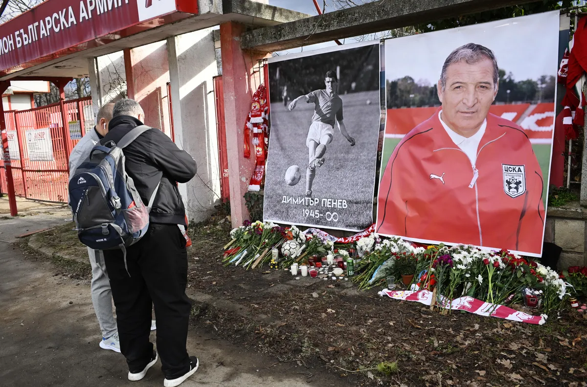 От УЕФА също почетоха великия Димитър Пенев В деня в