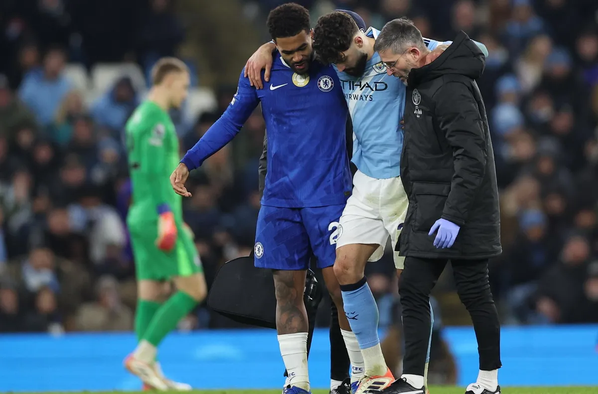 Кошмар за Манчестър Сити: Гвардиол с фрактура, оперира се
