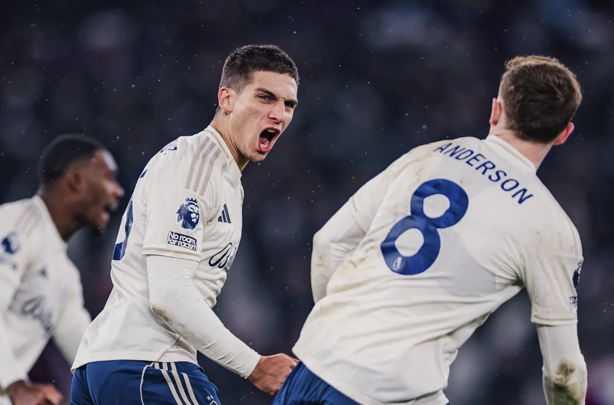 Чуковете все повече се приближават към Чемпиъншип Нотингам Форест се