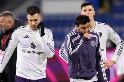 Гари Невил: Манчестър Юнайтед са като във филма "Омагьосан ден"