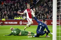 Лацио уреди халф на Аякс за 15 милиона