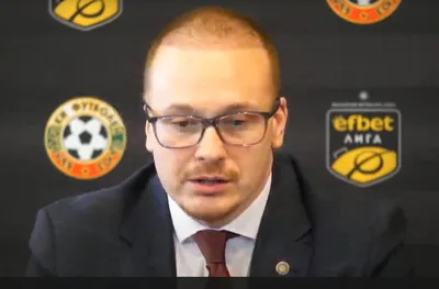 Какви са решенията след срещата на БФС, клубовете и ПФЛ?