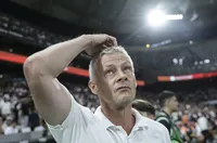 Солскяер получава милиони, ако вкара Манчестър Юнайтед в Шампионската лига