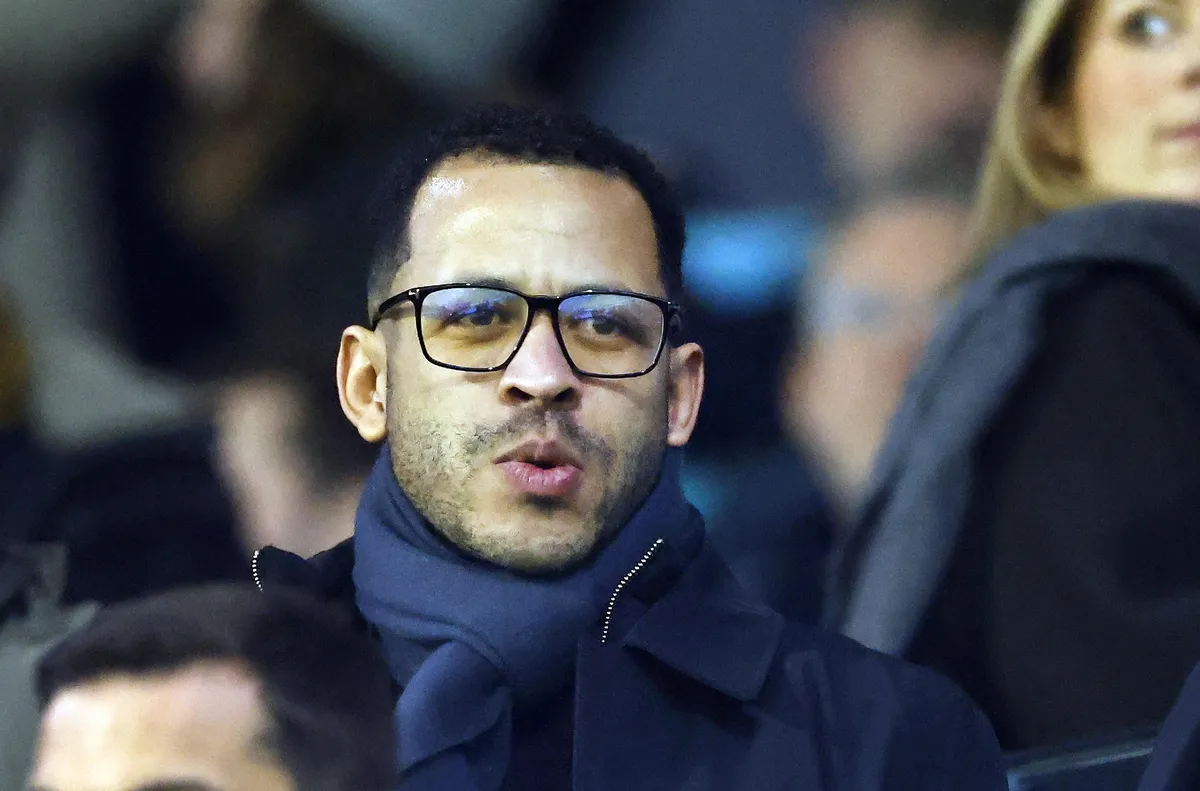 Лиъм Росиниър се надява да последва стъпките на бившия мениджър