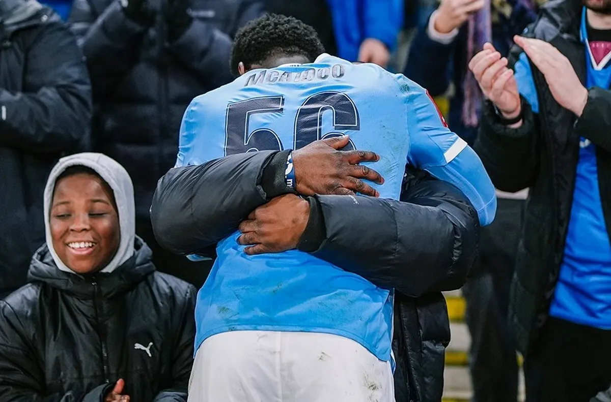 Манчестър Сити громи с 10:1 за ФА Къп, Семеньо с дебют за историята (ВИДЕО)