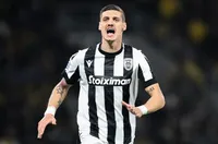 Десподов влезе като резерва при победа на ПАОК (ВИДЕО)