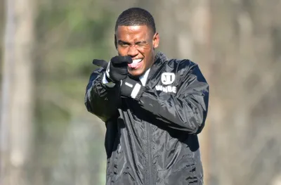 Двама чужденци се присъединиха към Локо Пд 