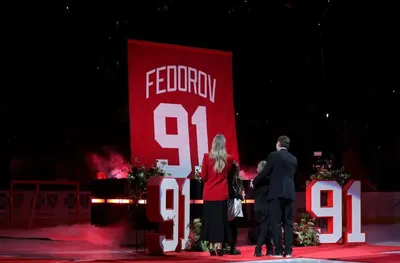 Детройт Ред Уингс извади от употреба №91 на Сергей Фьодоров