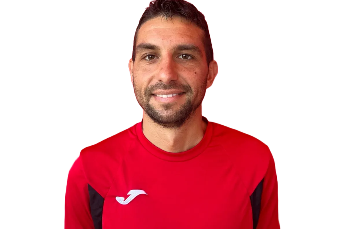 Марек и футболистът Борислав Николов се разделиха съобщиха от втородивизионния