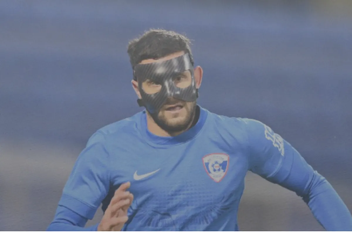 Капитанът на Спартак Варна Деян Лозев се завръща на терена