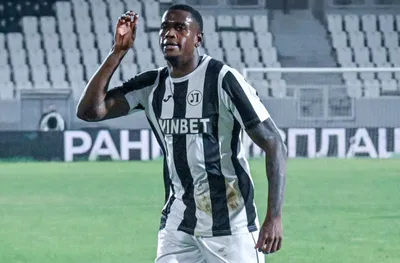 Трансферът на Переа в Левски е все по-възможен