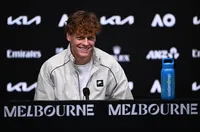 Яник Синер се връща в Мелбърн по-зрял и мъдър